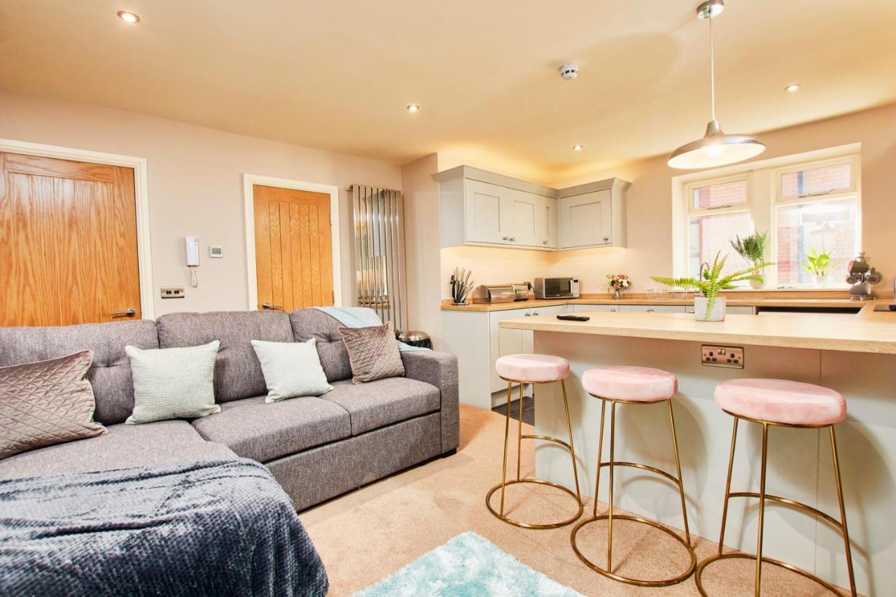 The Stunning Central Harrogate Abode - Sleeps 6 Экстерьер фото