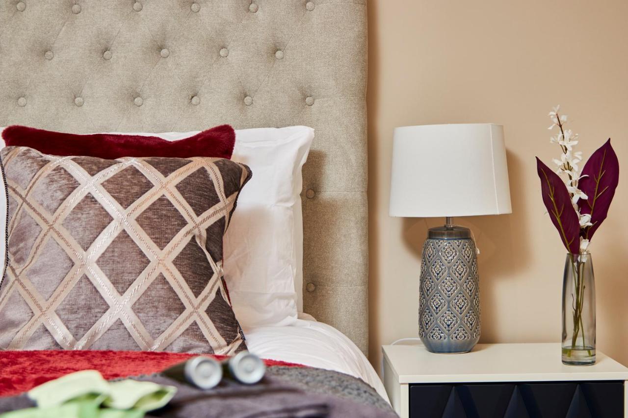 The Stunning Central Harrogate Abode - Sleeps 6 Экстерьер фото